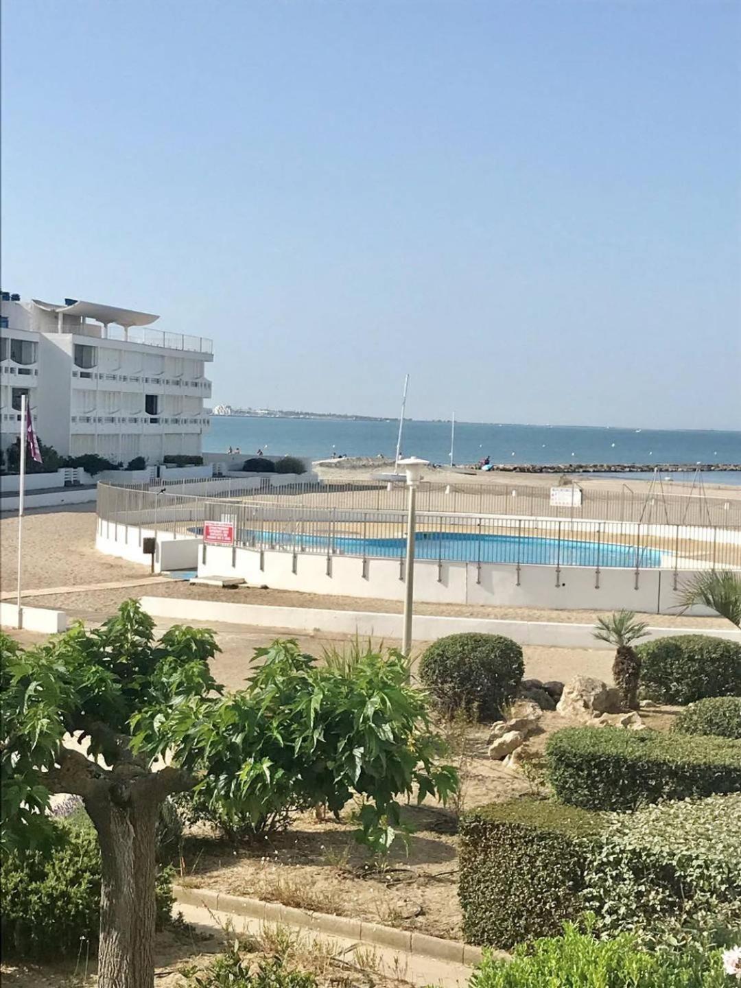 As17378 - P4 Dans Une Residence Sur La Plage Avec Vue Mer Et Piscine 勒格罗-迪鲁瓦 外观 照片