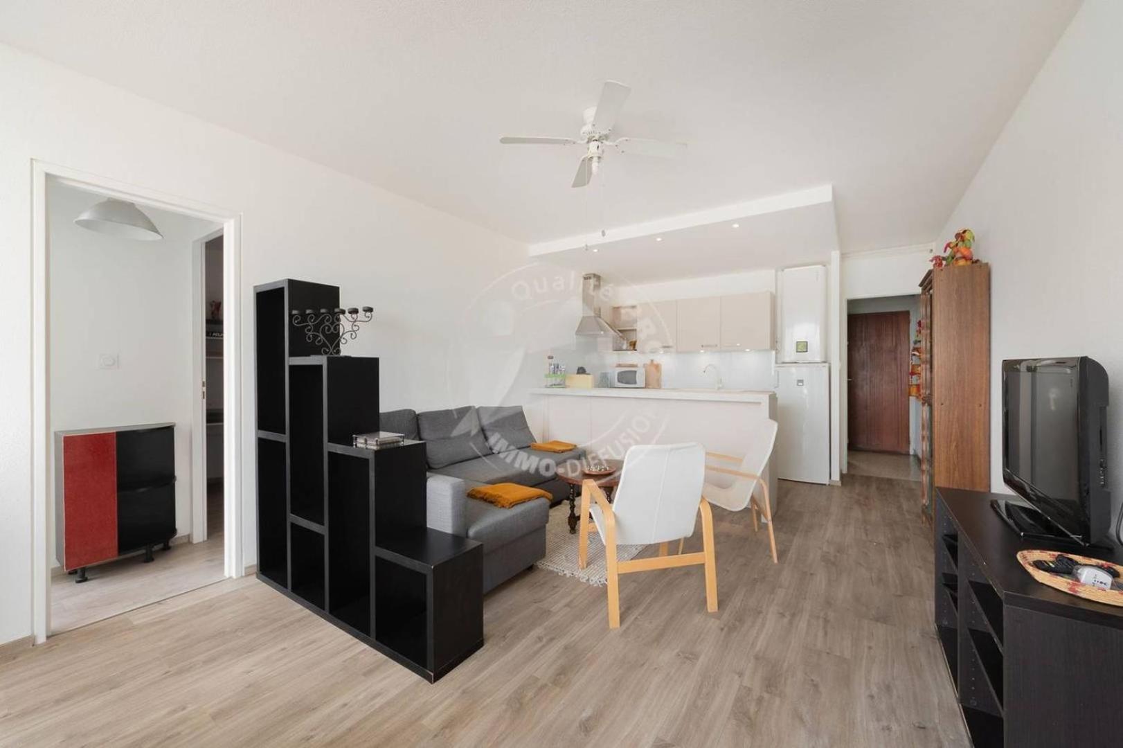 As17378 - P4 Dans Une Residence Sur La Plage Avec Vue Mer Et Piscine 勒格罗-迪鲁瓦 外观 照片